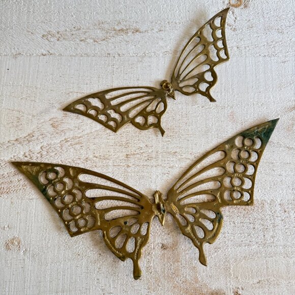 Set of Two Vintage Brass Butterflies - Picture 6 of 10